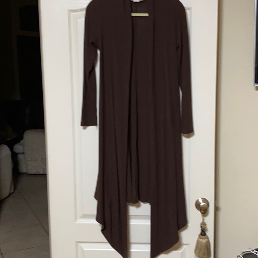 Brown open long sweater.
